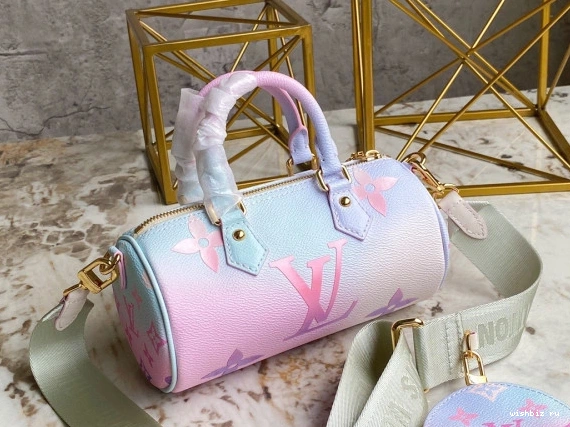 WIS PAPILLON BB VUITTON LOUIS 0126